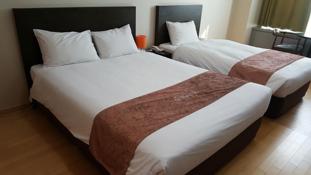 Hotel Hu Incheon Airport Екстер'єр фото